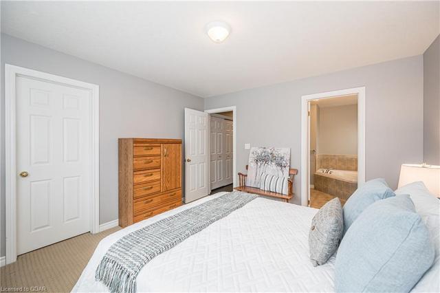 16 Atto Drive, House detached with 4 bedrooms, 3 bathrooms and 4 parking in Guelph ON | Image 17