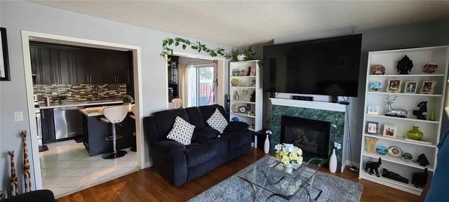 1 Newdale Pl, House detached with 4 bedrooms, 4 bathrooms and 4 parking in Brampton ON | Image 6