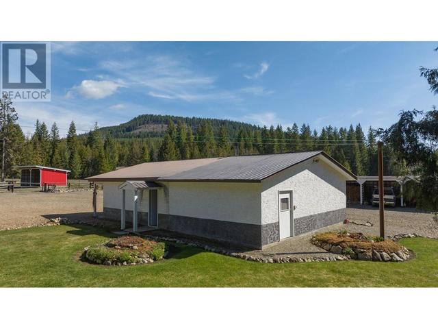 225 Trinity Valley Road, House detached with 4 bedrooms, 1 bathrooms and 20 parking in North Okanagan D BC | Image 32
