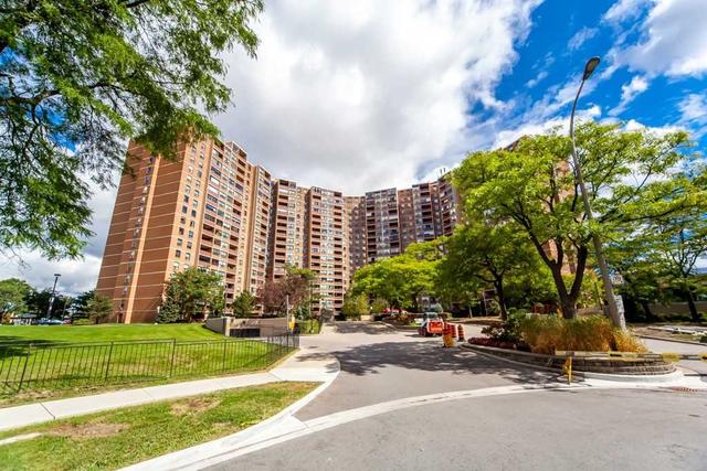 ph01 - 716 The West Mall Circ, Condo with 3 bedrooms, 2 bathrooms and 1 parking in Toronto ON | Image 23