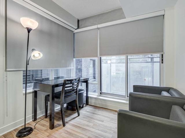 705 - 8 Colborne St N, Condo with 1 bedrooms, 1 bathrooms and 0 parking in Toronto ON | Image 5