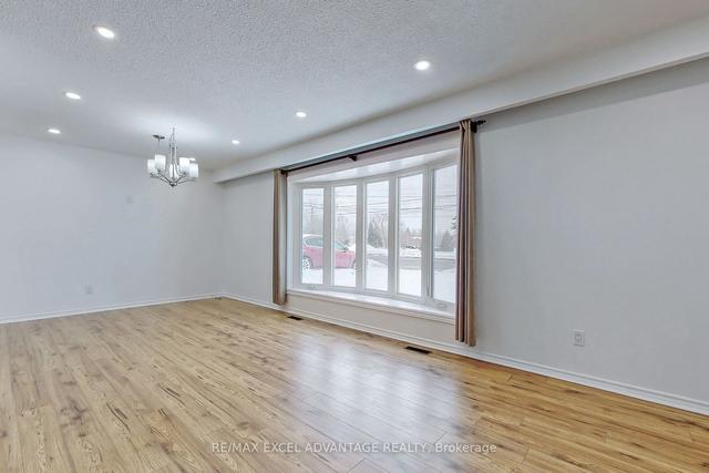 274 Harmony Rd N, House detached with 3 bedrooms, 1 bathrooms and 3 parking in Oshawa ON | Image 20