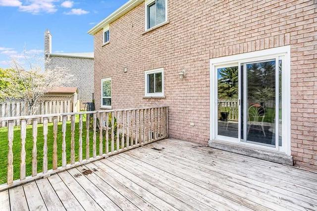 9 Wiseman Crt, House detached with 3 bedrooms, 3 bathrooms and 6 parking in Barrie ON | Image 13