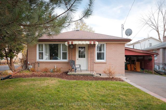 763 Third Ave, House detached with 2 bedrooms, 2 bathrooms and 3 parking in Peterborough ON | Image 1