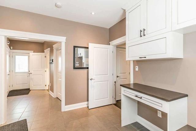 20572 Yonge St, House detached with 3 bedrooms, 4 bathrooms and 13 parking in East Gwillimbury ON | Image 8