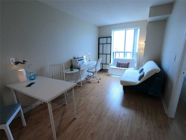 lph03 - 22 Olive Ave, Condo with 1 bedrooms, 1 bathrooms and 1 parking in Toronto ON | Image 28
