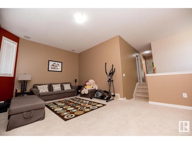 643 61 St Sw, House detached with 3 bedrooms, 2 bathrooms and 4 parking in Edmonton AB | Image 27