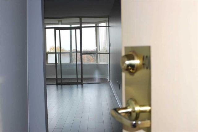 401 - 400 Webb Dr, Condo with 2 bedrooms, 1 bathrooms and 1 parking in Mississauga ON | Image 19