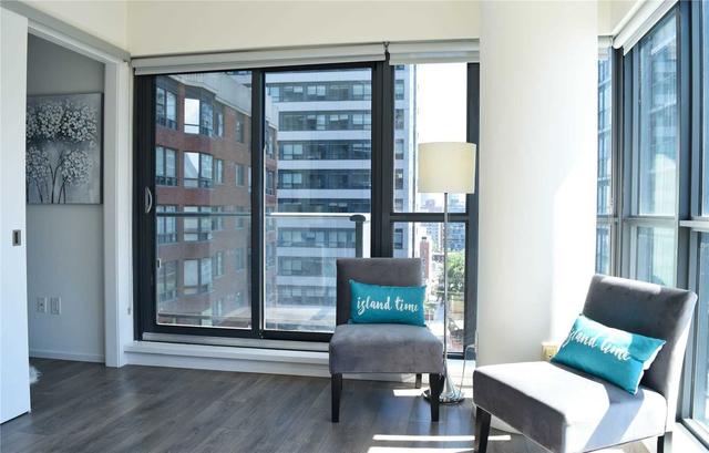 1101 - 159 Dundas St E, Condo with 1 bedrooms, 1 bathrooms and 0 parking in Toronto ON | Image 2
