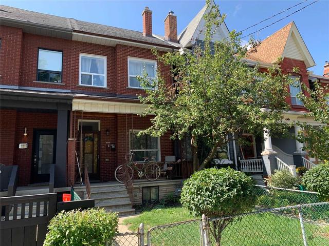 388 Crawford (Main+Bsmt) St, House semidetached with 3 bedrooms, 1 bathrooms and 1.5 parking in Toronto ON | Image 11