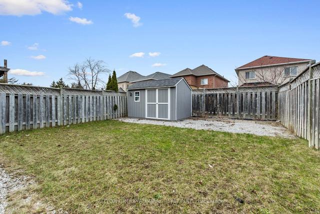 51 Hollybush Dr, House detached with 3 bedrooms, 4 bathrooms and 4 parking in Vaughan ON | Image 20