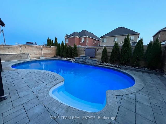 3 Fairside Dr, House detached with 4 bedrooms, 4 bathrooms and 7 parking in Bradford West Gwillimbury ON | Image 29