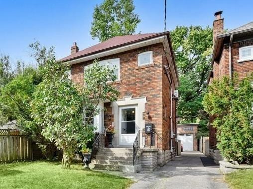 12 Ronan Ave, House detached with 3 bedrooms, 2 bathrooms and 4 parking in Toronto ON | Image 23