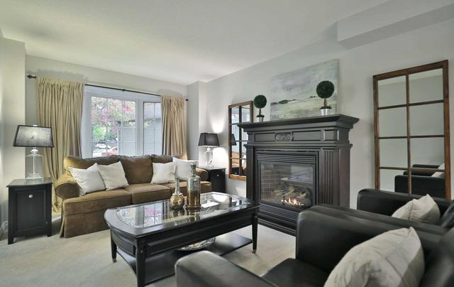 3033 Swansea Dr, House detached with 4 bedrooms, 3 bathrooms and 5 parking in Oakville ON | Image 37