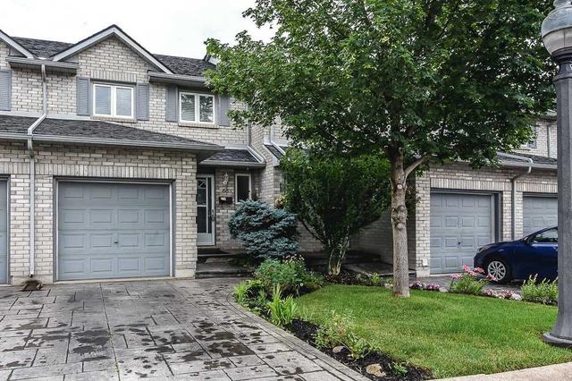 66 - 1 Royalwood Crt, Townhouse with 3 bedrooms, 2 bathrooms and 2 parking in Hamilton ON | Image 1
