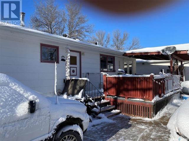 133 2nd Street W, House detached with 4 bedrooms, 3 bathrooms and null parking in Lafleche SK | Image 26