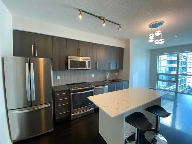 2805 - 510 Curran Pl, Condo with 1 bedrooms, 1 bathrooms and 1 parking in Mississauga ON | Image 1