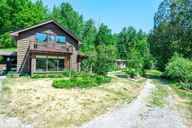 829 Peace Rd, House detached with 3 bedrooms, 3 bathrooms and 15 parking in Kawartha Lakes ON | Image 31