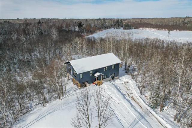 1276 Hart Road, House detached with 4 bedrooms, 3 bathrooms and 2 parking in Callander ON | Image 1