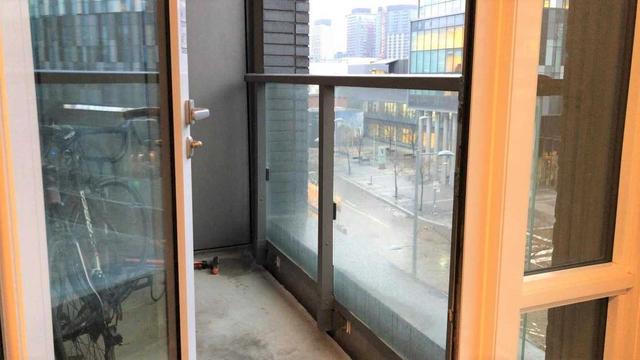 n421 - 455 Front St E, Condo with 1 bedrooms, 2 bathrooms and 1 parking in Toronto ON | Image 5