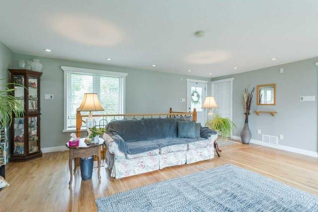 291 Port Hoover Rd, House detached with 1 bedrooms, 2 bathrooms and 4 parking in Kawartha Lakes ON | Image 8