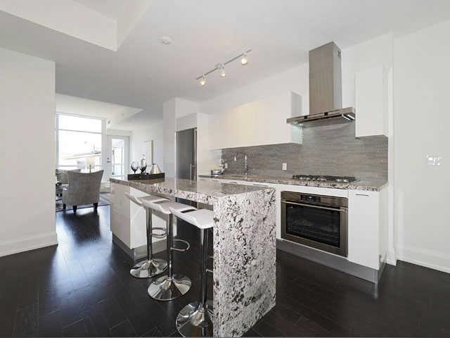 th4 - 2 Bellefair Ave, Townhouse with 3 bedrooms, 4 bathrooms and 1 parking in Toronto ON | Image 6