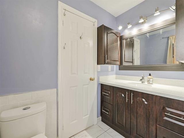 24 Lancewood Cres, Townhouse with 3 bedrooms, 4 bathrooms and 2 parking in Brampton ON | Image 21