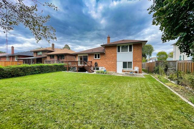 171 Pannahill Rd, House detached with 3 bedrooms, 2 bathrooms and 5 parking in Toronto ON | Image 35