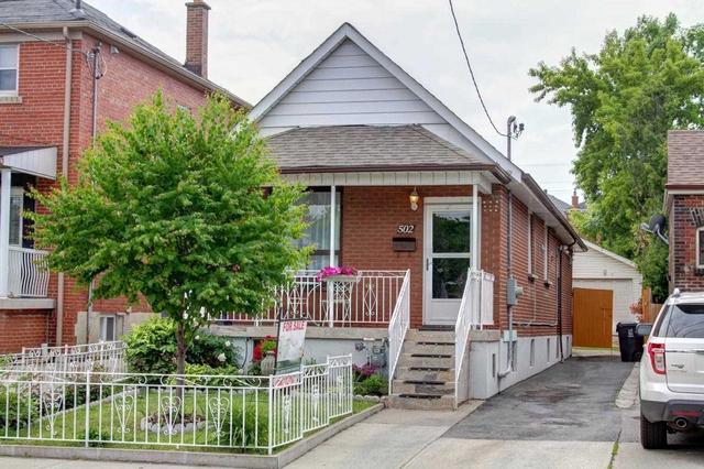 502 Caledonia Rd, House detached with 2 bedrooms, 2 bathrooms and 4 parking in Toronto ON | Image 1