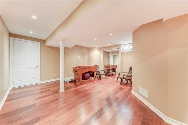 4 Grapevine Circ, House detached with 4 bedrooms, 4 bathrooms and 6 parking in Toronto ON | Image 11