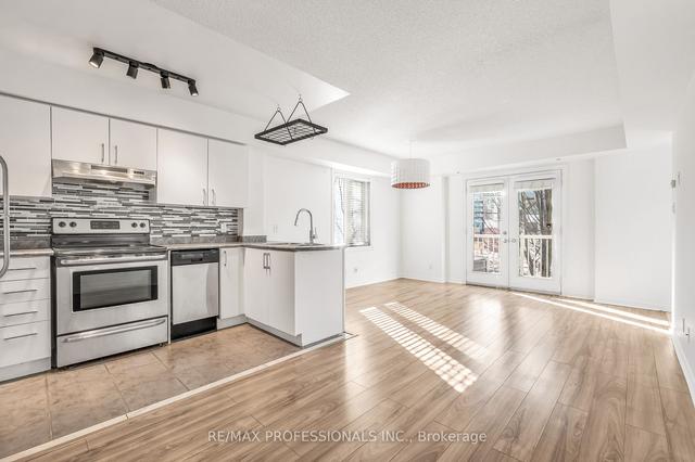 202 - 12 Sudbury St, Townhouse with 3 bedrooms, 1 bathrooms and 0 parking in Toronto ON | Image 15