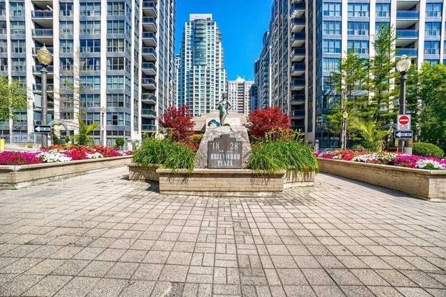 sph108 - 28 Hollywood Ave, Condo with 1 bedrooms, 1 bathrooms and 1 parking in Toronto ON | Image 32