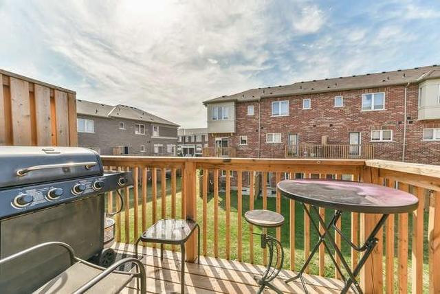 058 - 45 Aspen Hills Rd, House attached with 3 bedrooms, 2 bathrooms and 2 parking in Brampton ON | Image 17