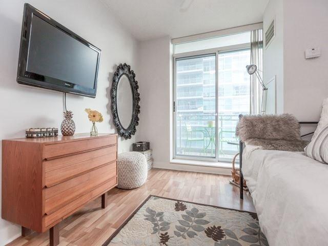 1713 - 50 Lynn Williams St, Condo with 0 bedrooms, 1 bathrooms and null parking in Toronto ON | Image 3