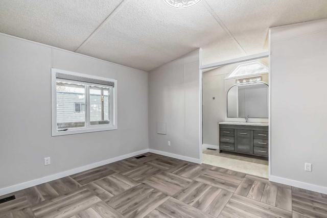 396 - 3223 83 Street Nw, Home with 3 bedrooms, 2 bathrooms and 2 parking in Calgary AB | Image 13