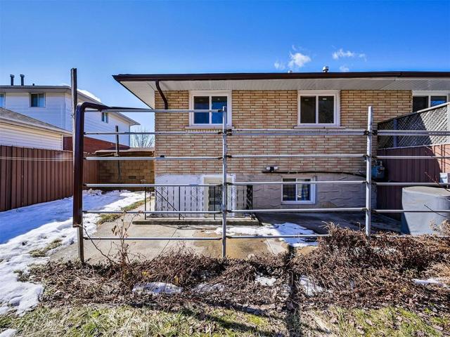 57 Chalmers St S, House semidetached with 3 bedrooms, 2 bathrooms and 3 parking in Cambridge ON | Image 28