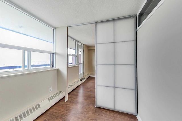 1008 - 541 Blackthorn Ave, Condo with 1 bedrooms, 1 bathrooms and 1 parking in Toronto ON | Image 14