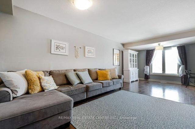 32 Wilkie Cres, House attached with 3 bedrooms, 4 bathrooms and 2 parking in Guelph ON | Image 37