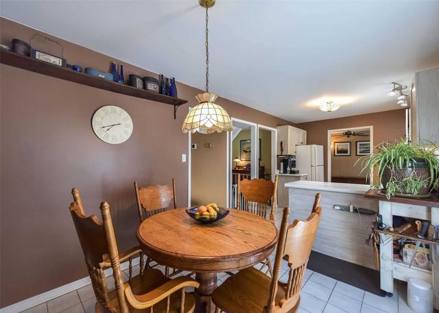 1870 Ashwood Ave, House detached with 3 bedrooms, 4 bathrooms and 6 parking in Innisfil ON | Image 4