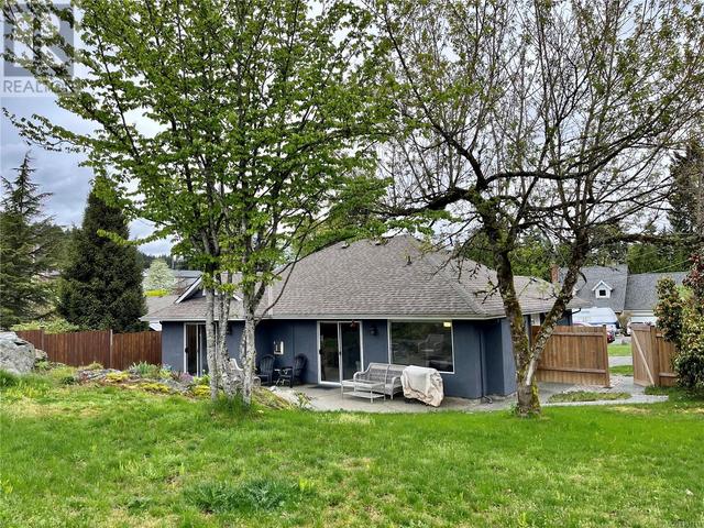 550 Rothdale Rd, House detached with 3 bedrooms, 2 bathrooms and 3 parking in Ladysmith BC | Image 4