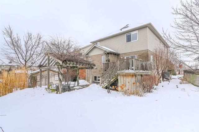 11 Peer Dr, House detached with 3 bedrooms, 3 bathrooms and 4 parking in Guelph ON | Image 20