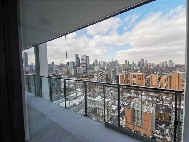 2301 - 55 Ontario St, Condo with 2 bedrooms, 2 bathrooms and 1 parking in Toronto ON | Image 5