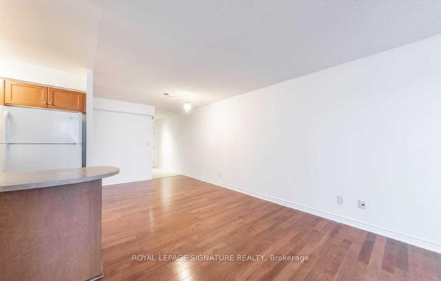 1114 - 2 Rean Dr, Condo with 1 bedrooms, 1 bathrooms and 1 parking in Toronto ON | Image 13