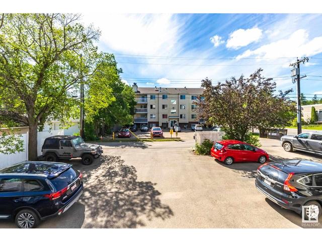 202 - 12205 111 Av Nw, Condo with 2 bedrooms, 2 bathrooms and 1 parking in Edmonton AB | Image 43