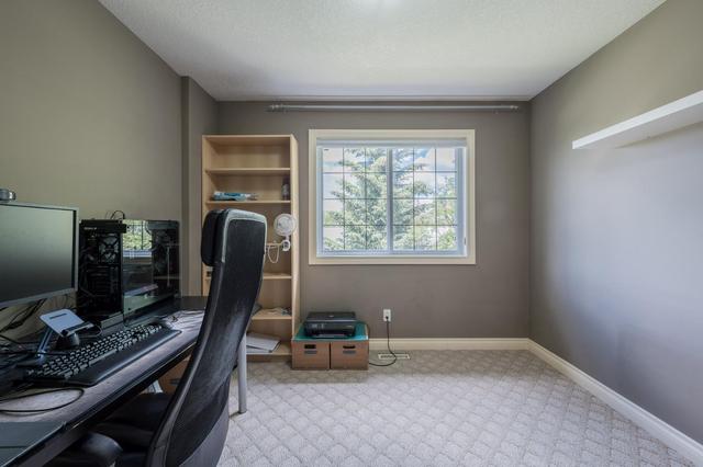 505 17 Avenue Nw, Home with 6 bedrooms, 3 bathrooms and 2 parking in Calgary AB | Image 30