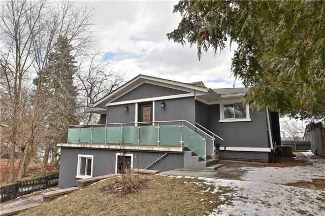 530 Stillwater Cres, House detached with 4 bedrooms, 3 bathrooms and 4 parking in Burlington ON | Image 1