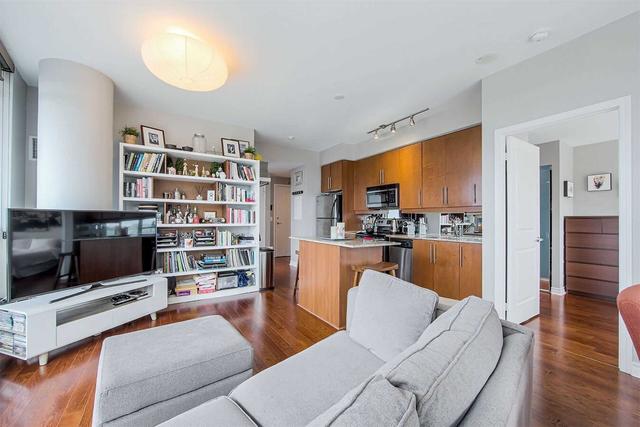 230 - 2885 Bayview Ave, Condo with 2 bedrooms, 1 bathrooms and 1 parking in Toronto ON | Image 11