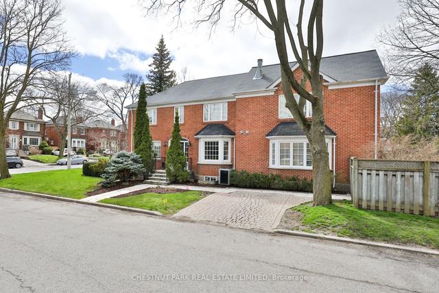 38 St Cuthberts Rd, House detached with 3 bedrooms, 5 bathrooms and 4 parking in Toronto ON | Image 33