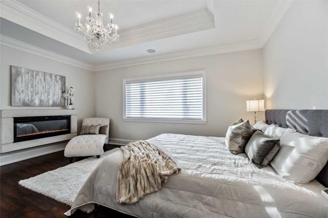 373 Wadsworth St, House detached with 4 bedrooms, 5 bathrooms and 8 parking in Oakville ON | Image 16