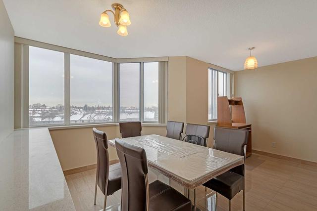 302 - 80 Alton Towers Circ, Condo with 2 bedrooms, 2 bathrooms and 1 parking in Toronto ON | Image 4